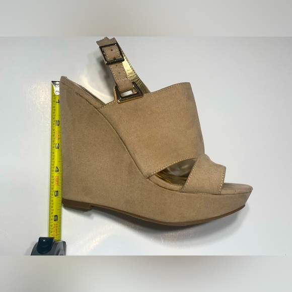 Carlos by Carlos Santana Becca Wedge Sandal - Picture 6 of 12